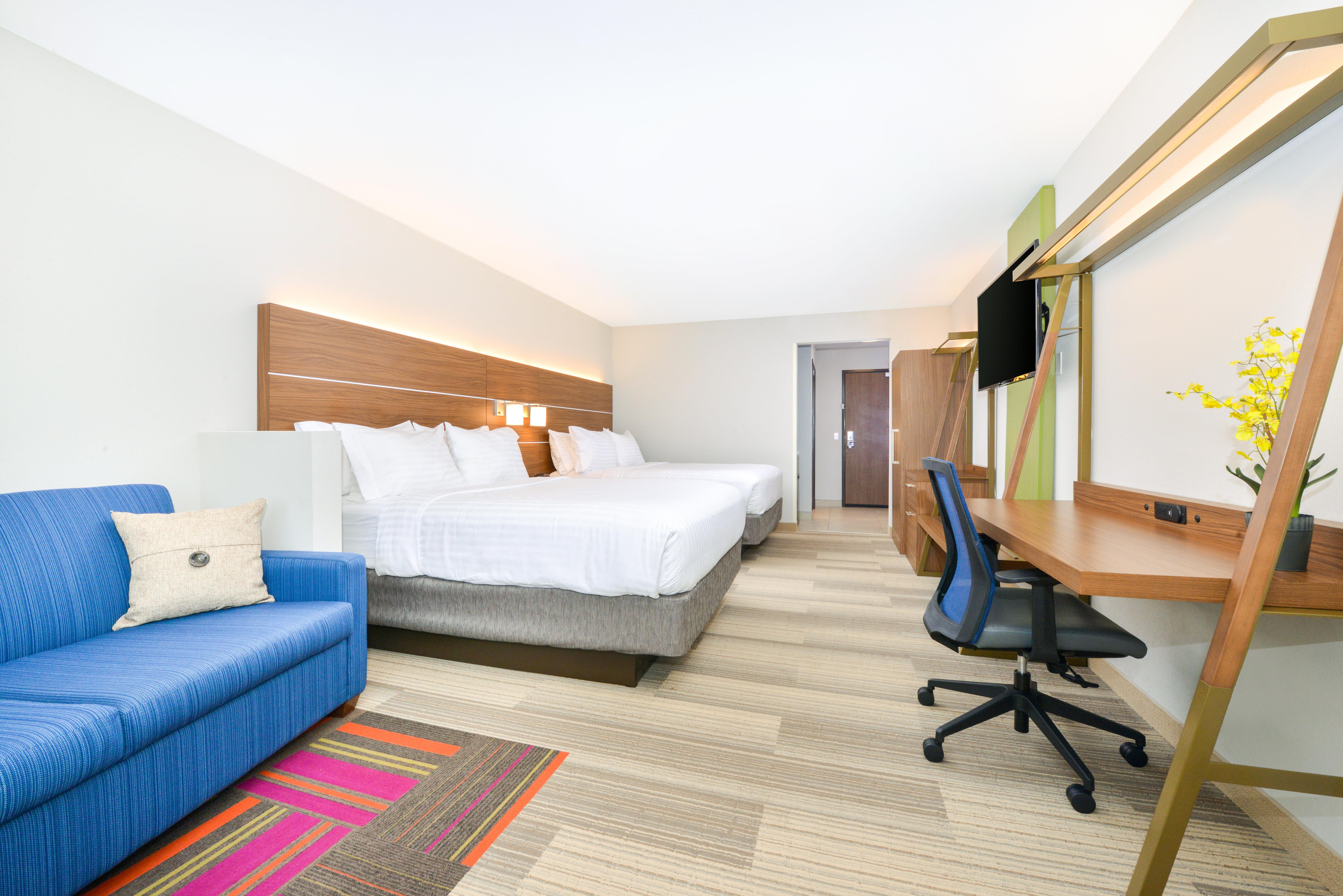 Holiday Express & By Ihg 2* Salem